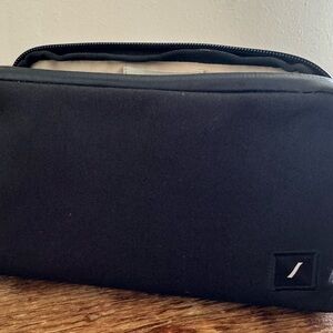 Native Union Stow Lite Tech Organizer Bag